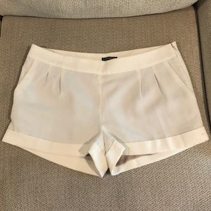 Express - White Shorts